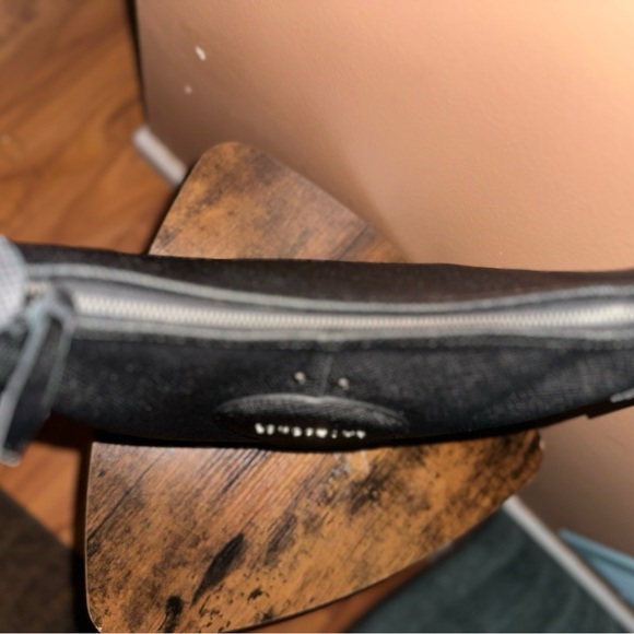 Longchamp Vintage Black Leather Crossbody Hobo Bag - Picture 8 of 8